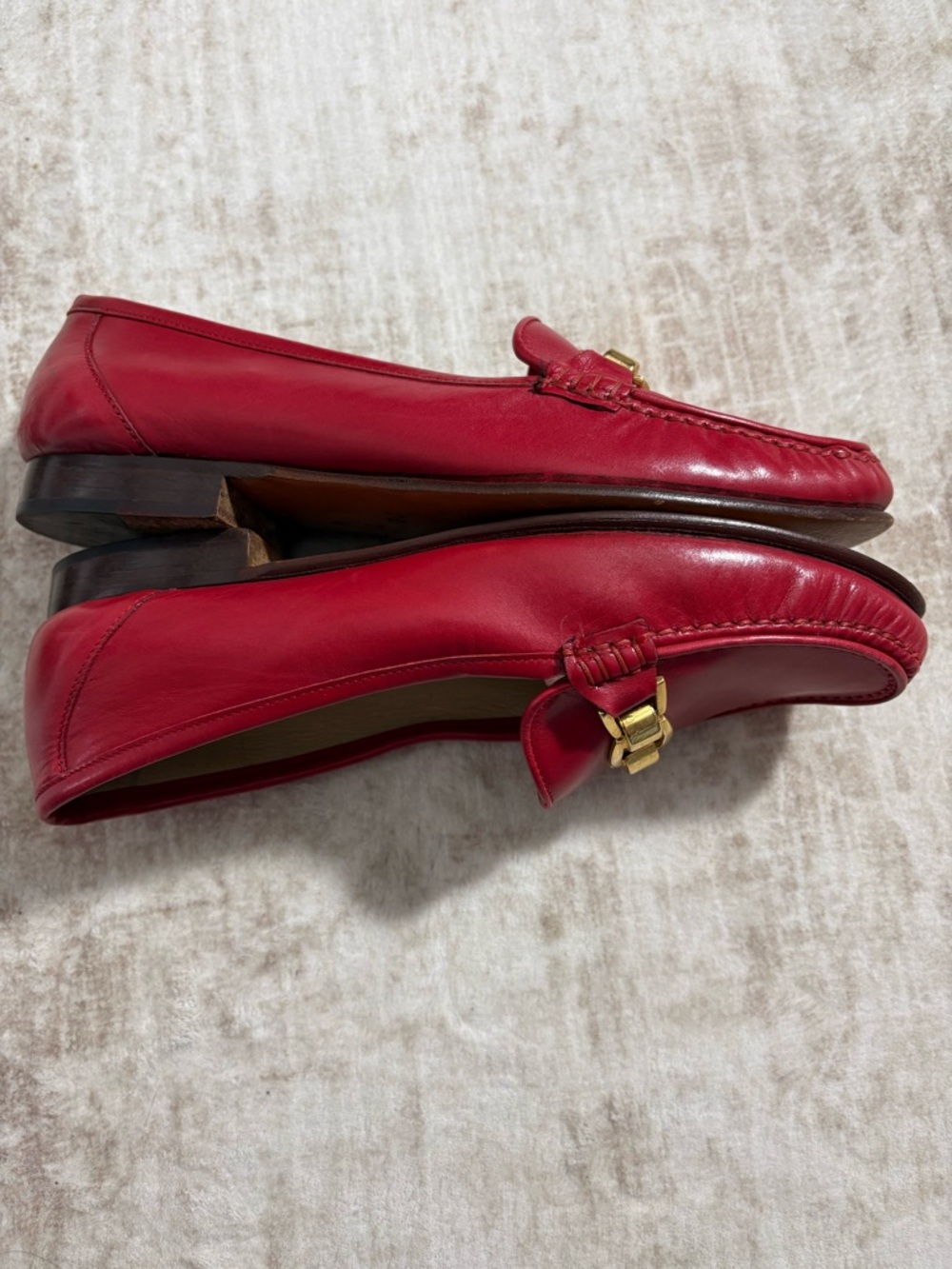 Bally Imogene Red Leather Loafers 7.5N Made In Italy Gold Bit Classic Luxury - Picture 5 of 12